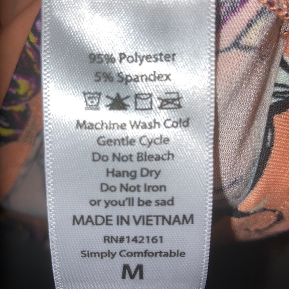 NWT LuLaRoe M Gigi Top - Picture 6 of 8